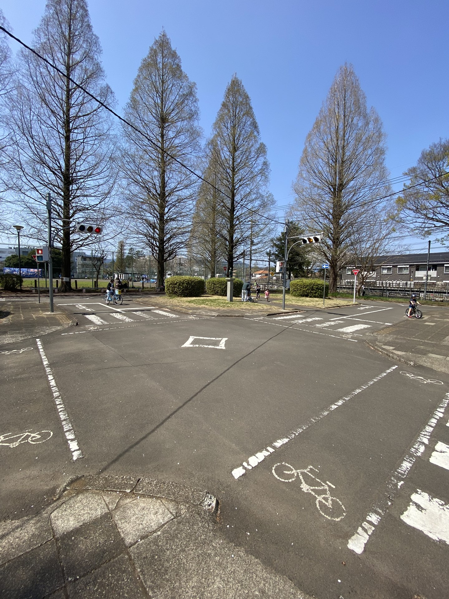 交通マナーが学べる！自転車の練習に、交通公園（東浅川町）の画像