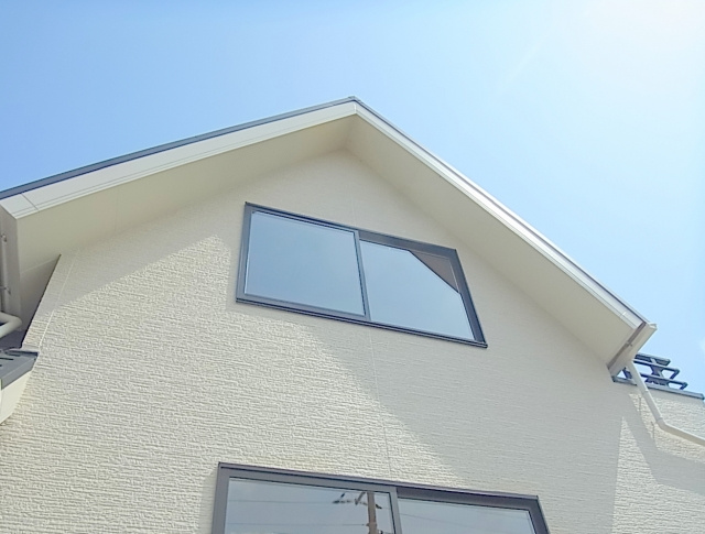 一戸建てのサイディングのリフォームが必要な時期や理由を解説！...の画像