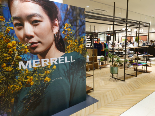 MERRELL 渋谷スクランブルスクエア店の画像