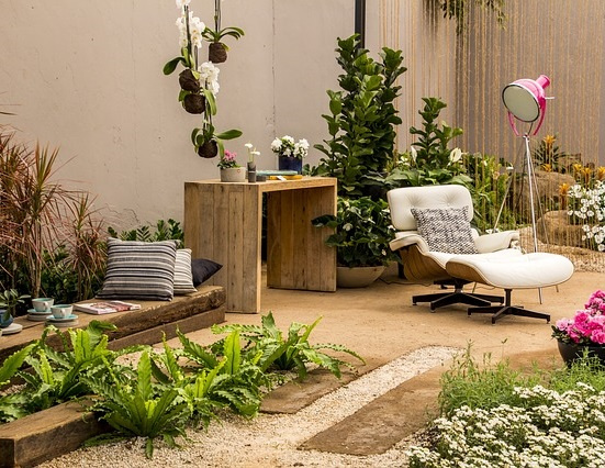 専用庭のあるアパート マンションに住むメリットとデメリット Era Lixil不動産ショップ 不動産管理システム