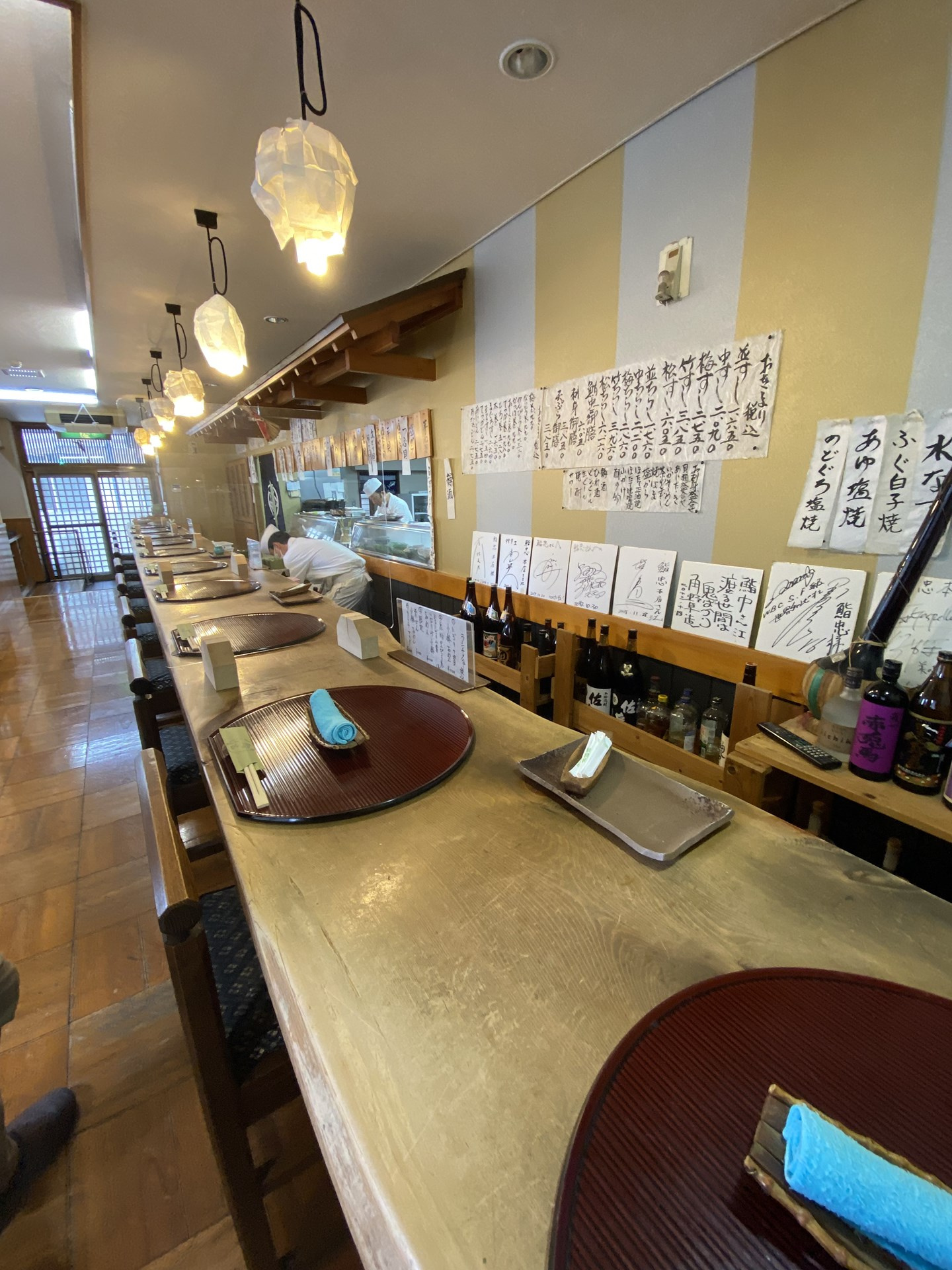 明治15年創業　老舗中の老舗「鮨忠本店」の画像