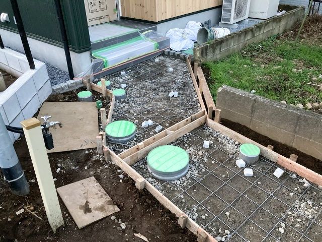 不動産売却が難しい「旗竿地」とは？うまく売却する方法をご紹介