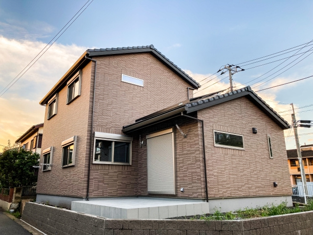 一戸建ての外壁に使われるサイディングの特徴と種類！リフォーム時期も解説の画像