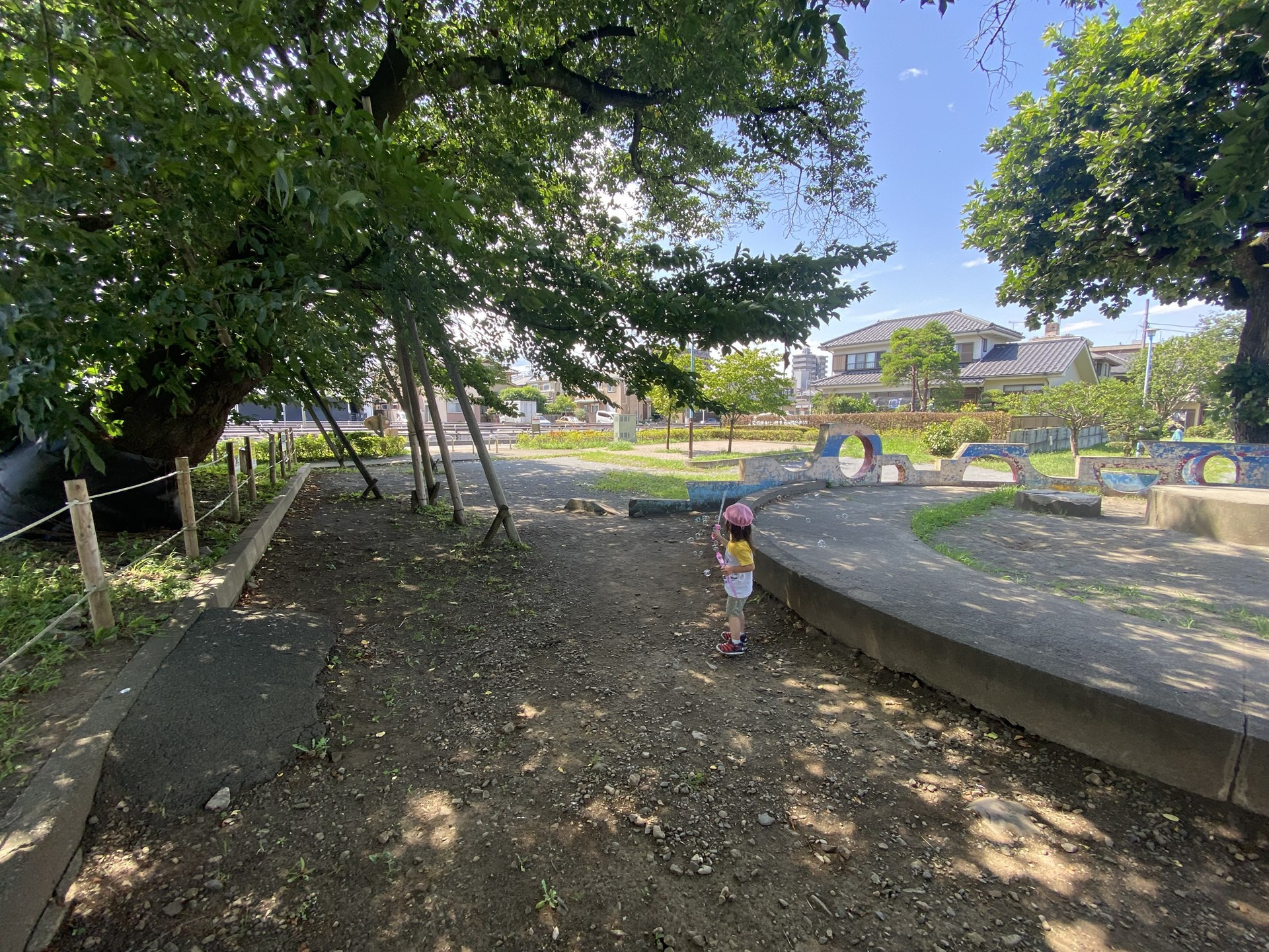 夏の公園は短時間で。「小門町公園」の画像