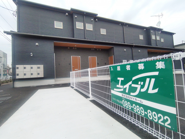 新築メゾネットアパート完成見学会２か所同時開催の告知の画像