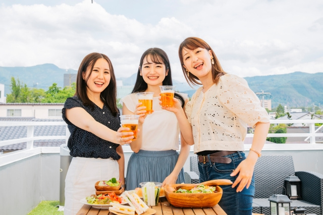 一戸建てでできるホームパーティーの種類や適した間取りなどをご...の画像