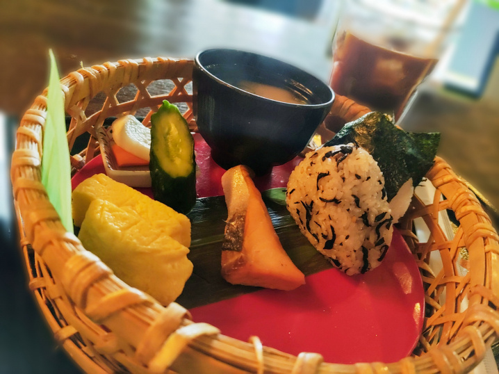 休日の朝は、温泉でモーニングを食べるという至福の時を過ごしち...の画像
