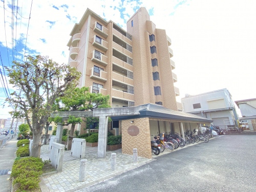 中高層マンションの画像
