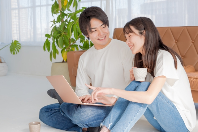 同棲のベストタイミングとは？やることや学生の場合の注意点を解...の画像
