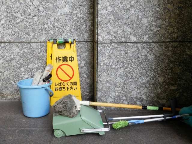 所有物件の共用部の掃除は必要？頻度や委託清掃についても解説！...の画像
