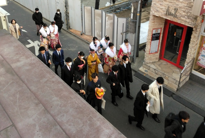 「成人の日｜俺は無職だったぜ！」　【ホームメイト大船駅前店　...の画像