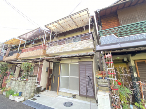西区上にペット3匹OKのリノベ戸建登場！の画像