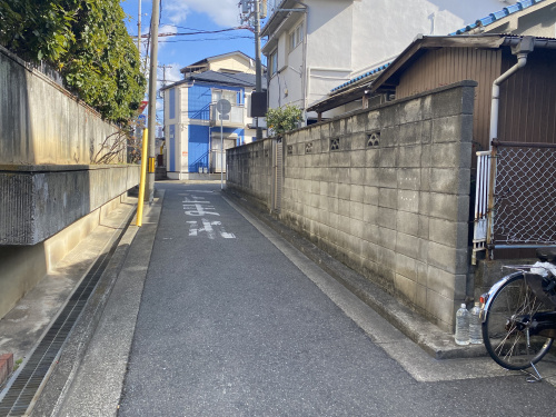 鳳の裏路地の画像