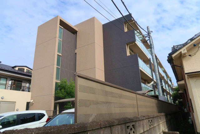 市川駅徒歩圏内のファミリー向け3LDK「クレール大洲」の募集...の画像