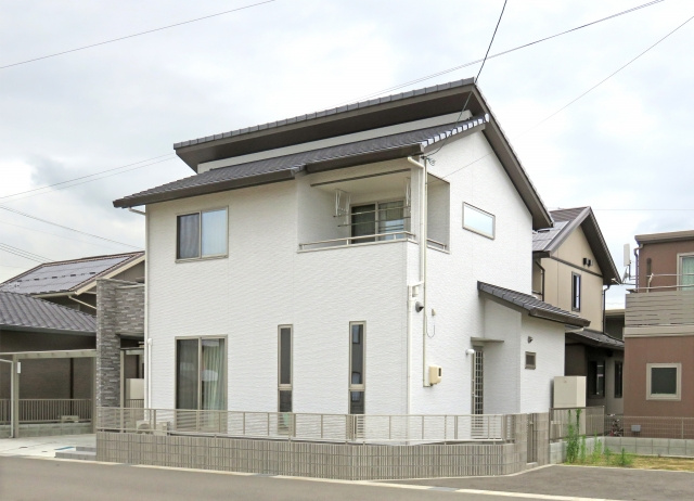 中古住宅を処分する方法とは？所有するリスクや売却するときの注...の画像