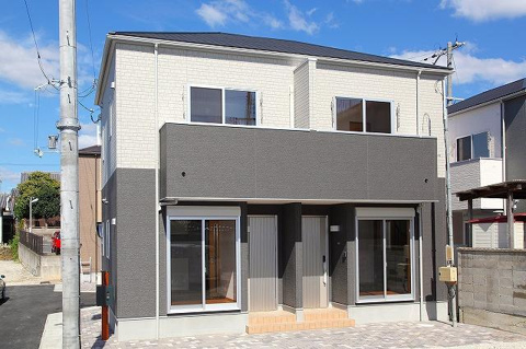 「クレア・ド・ルーン高畑」２階建ての1LDKはいかが?！の画像