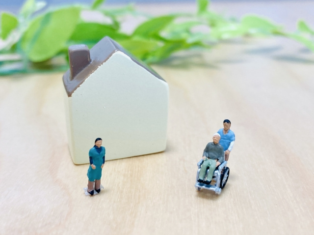 成年後見人制度による不動産売却方法とは？