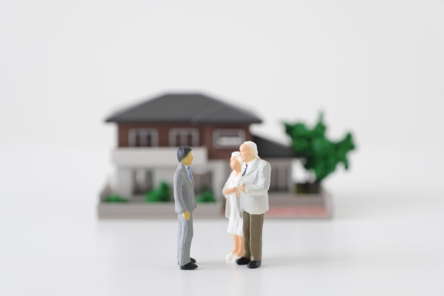 土地の名義変更が必要なケースとは？流れと手続きにかかる費用をご紹介