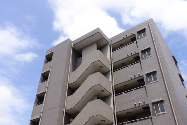マンション売却時には管理組合へ連絡を！タイミングや必要書類を...の画像