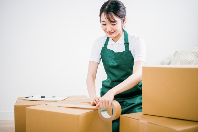 任意売却の際に引っ越し代がもらえるケースとは？競売との違いも...の画像