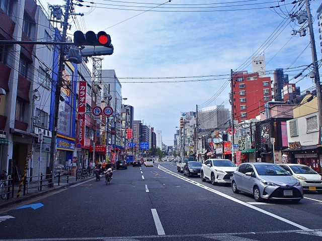 ロードサイド店舗とは？出店する店舗の選び方をご紹介の画像