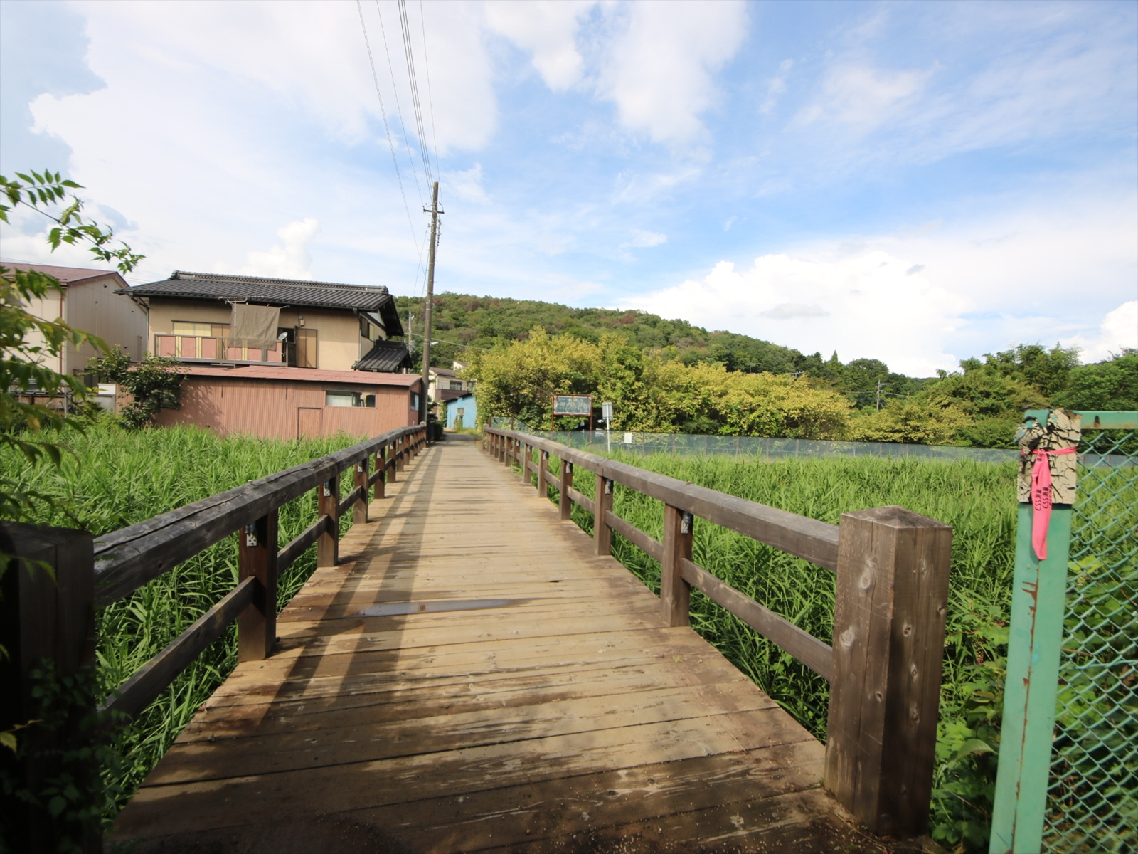 木製の橋「東釜の沢橋」