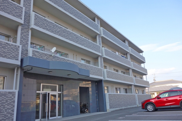マンションの1階が売却しづらい理由とは？メリットや売却のコツを解説！