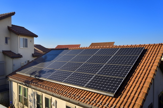 建売住宅に太陽光パネルは後付けできる？設置費用の相場は？の画像
