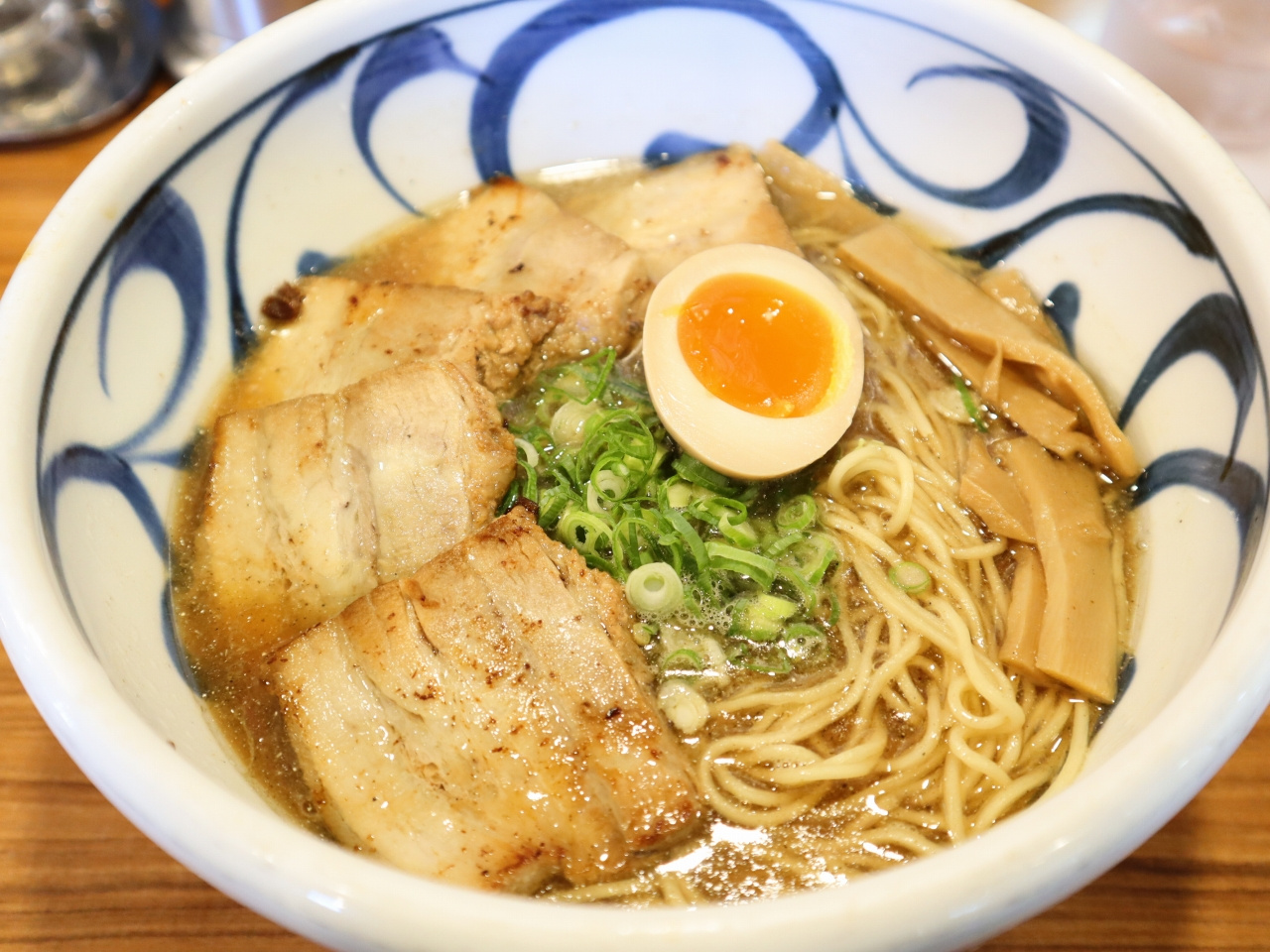 松山市三津　つけ麺が有名。あの周平らーめんの系列店「つけめん...の画像
