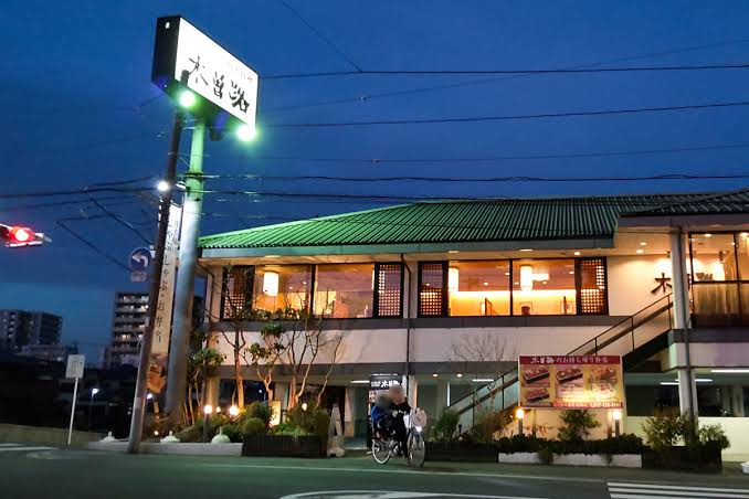会長様にお誘い頂きましたの画像