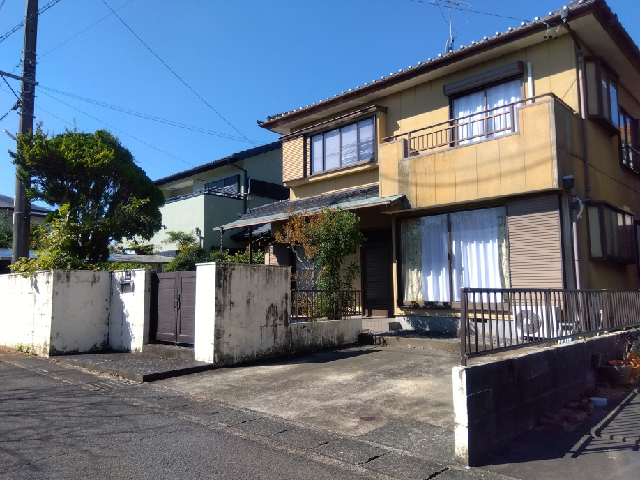 藤枝市東町　中古住宅の画像