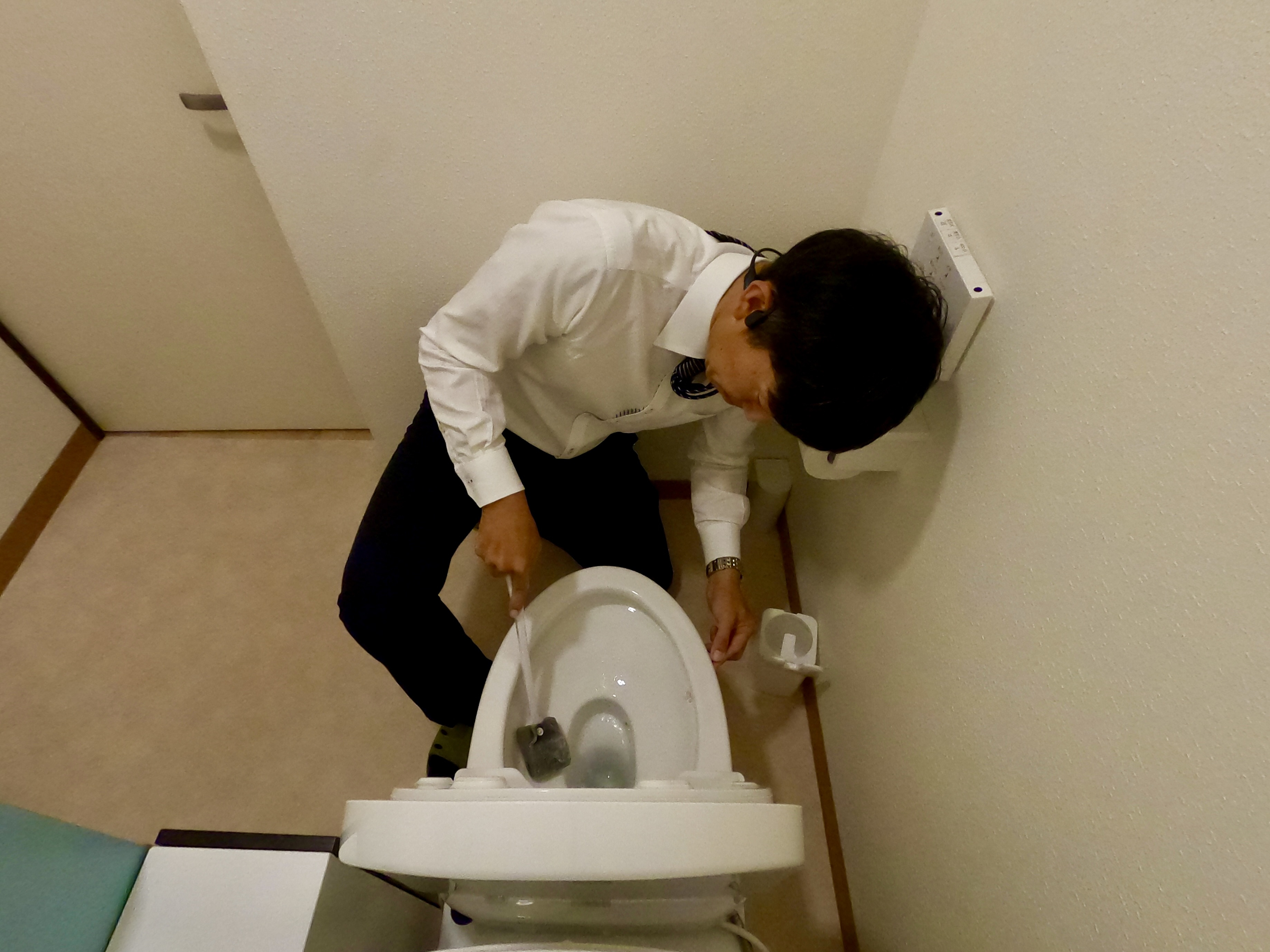 仕事の始まりはトイレ掃除からー倉敷の正直不動産の日常ーの画像