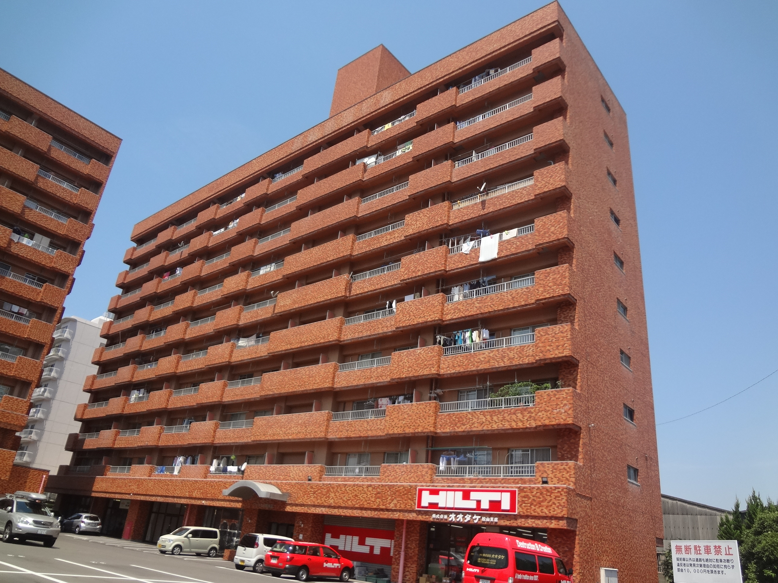 松山市竹原町、エイブル松山市駅西店の隣りのペット飼育可マンシ...の画像