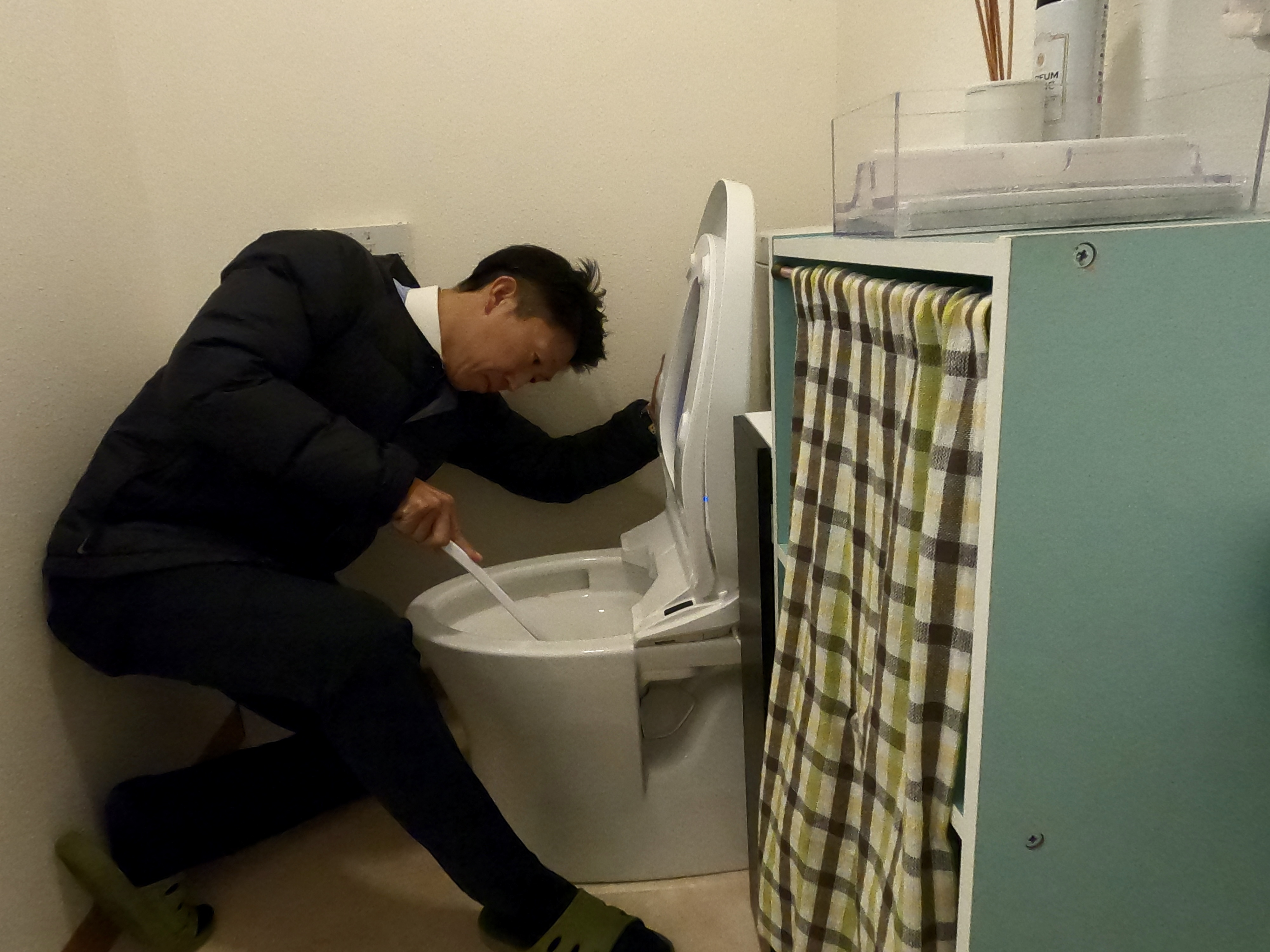 正直不動産の始まりはトレイ掃除から✨の画像