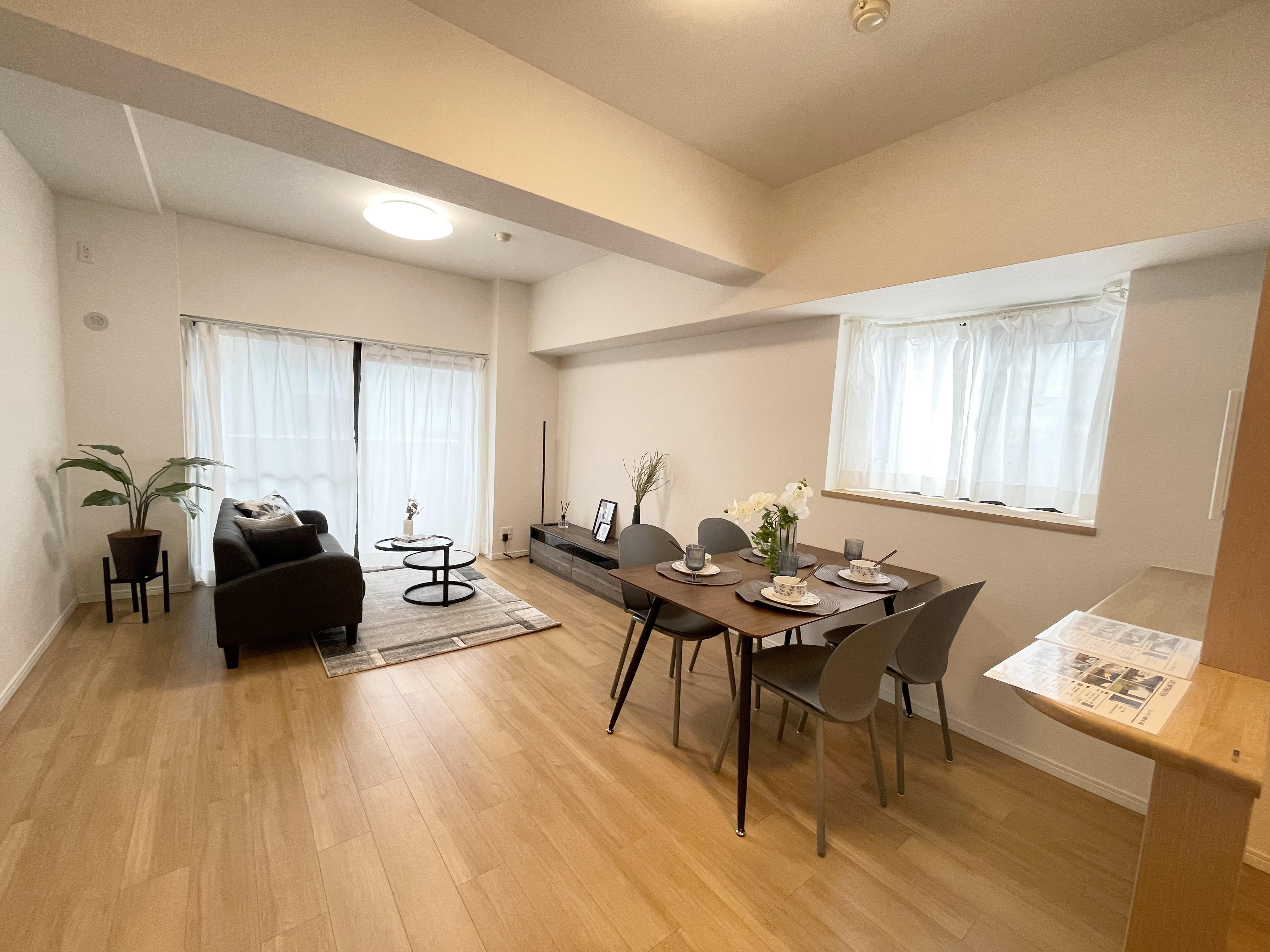 J'city千田町401号室の画像