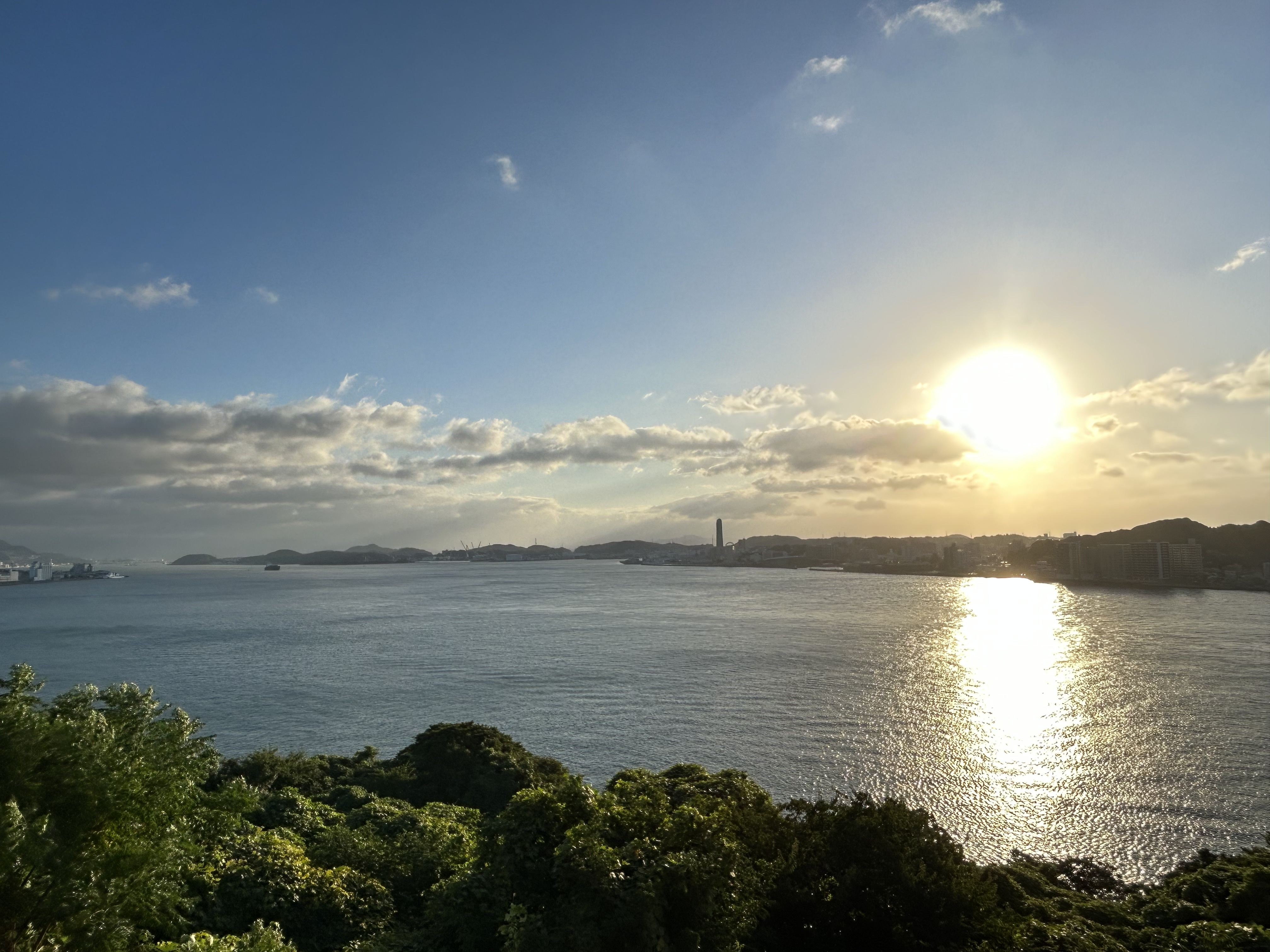 夕陽の画像