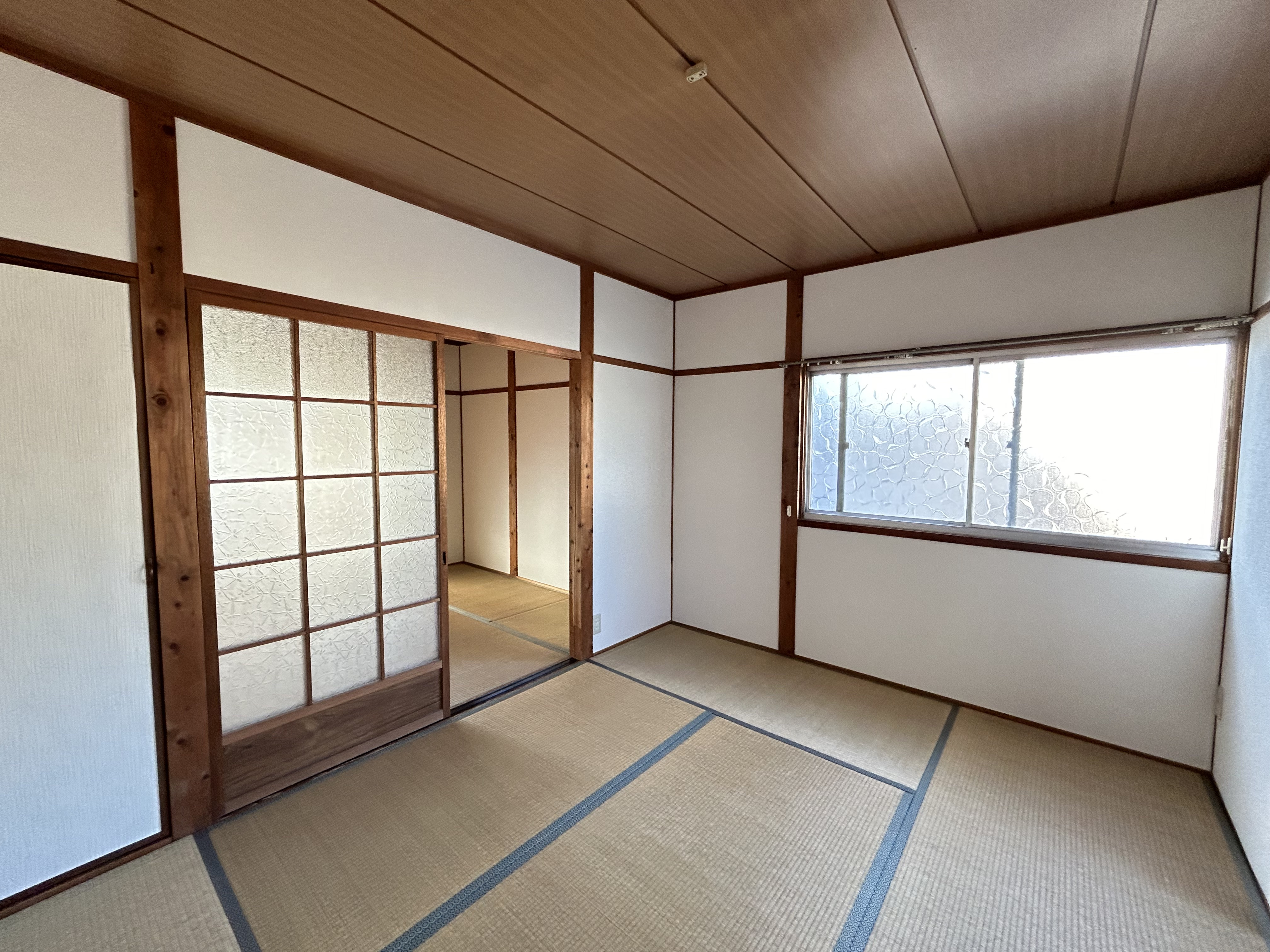 西区上の文化住宅の画像