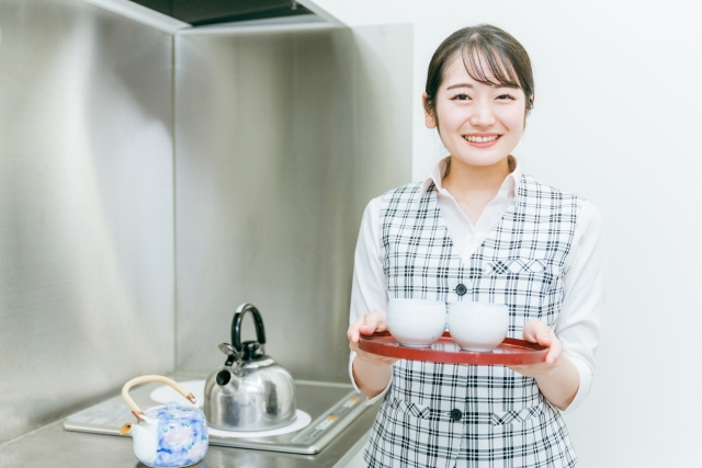 オフィスの給湯室はどこに設置する？給湯室の役割も解説の画像