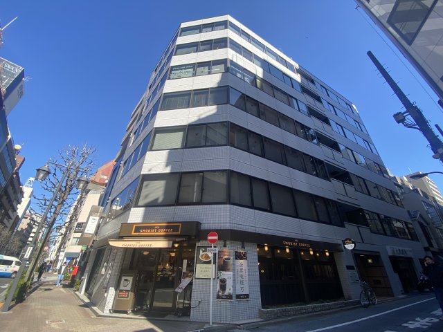 【新着物件/店舗事務所】新宿御苑前 超駅前物件★の画像