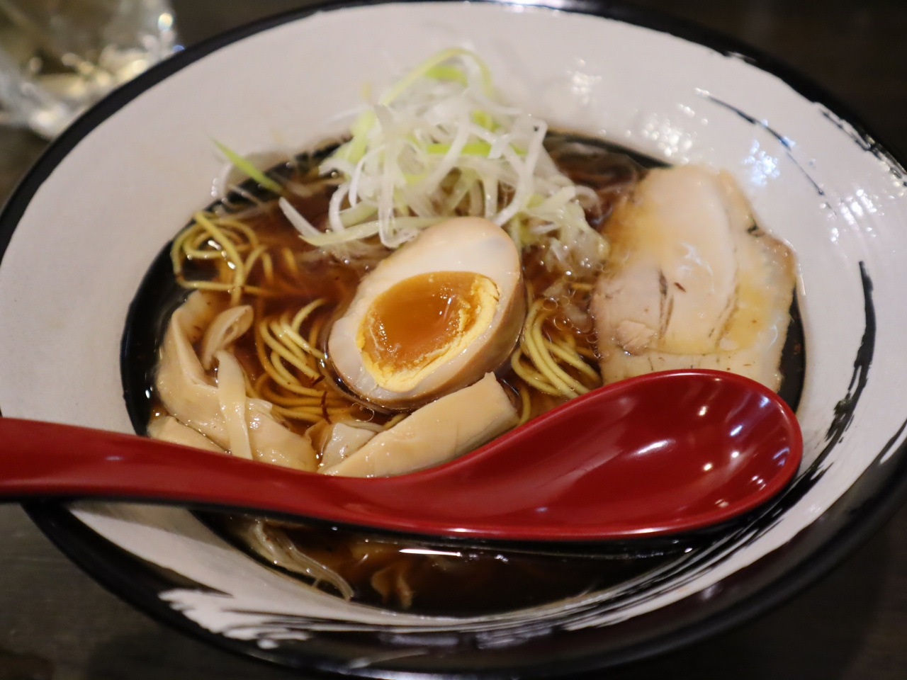 松山市二番町１丁目にあるイカラーメン（！）のお店『麺処松』で...の画像