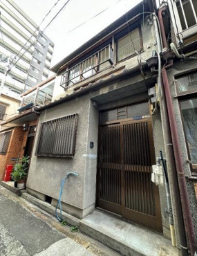 【中央区谷町六丁目】「大阪の隠れ家！空堀商店街近くに佇む、古...の画像