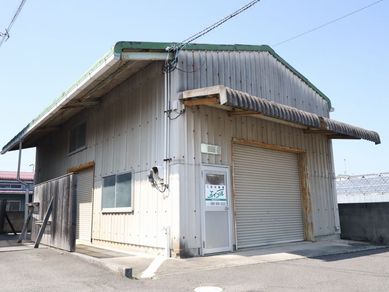【賃貸募集倉庫】松山市針田町「たちばな小学校」の近郊にある倉...の画像
