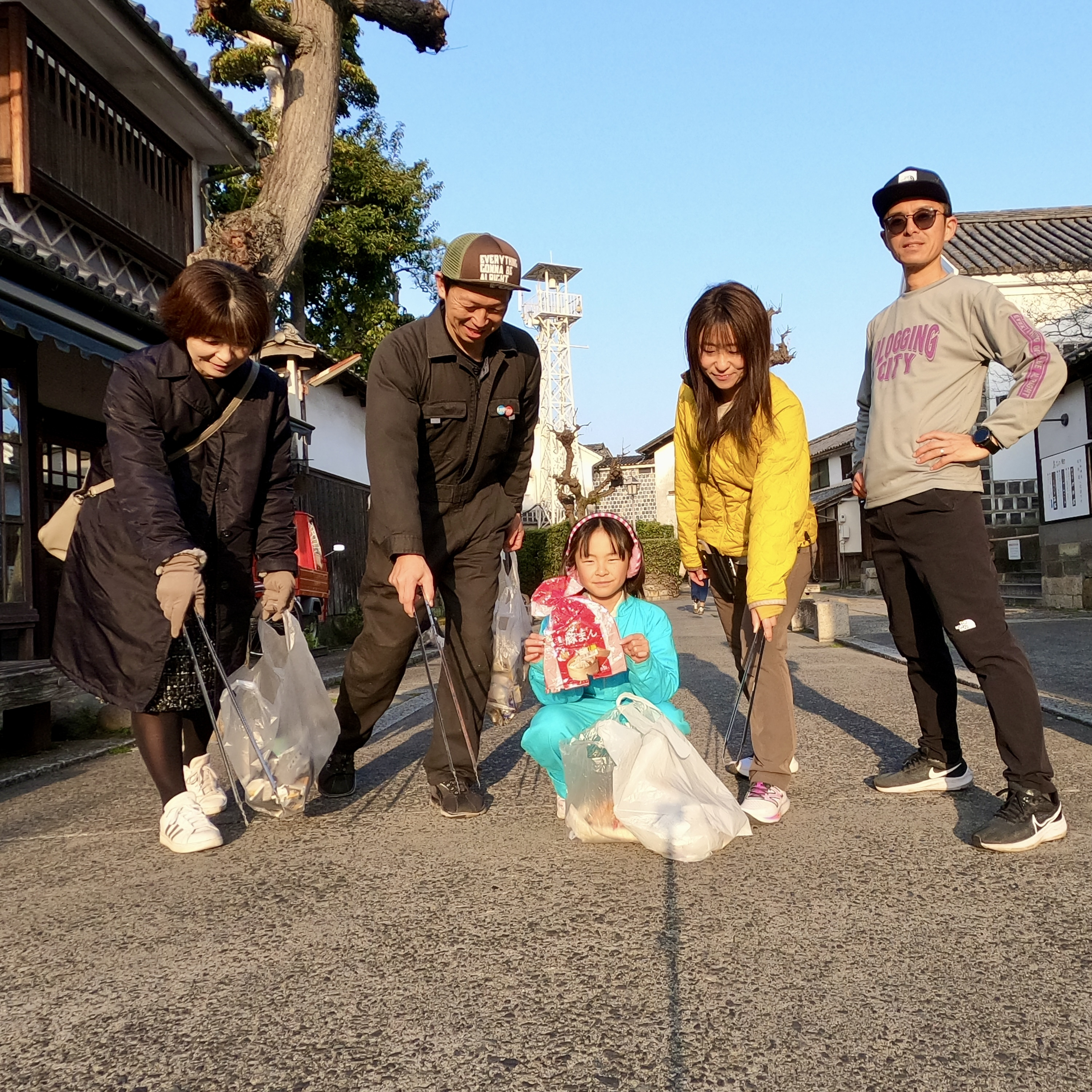 今日は倉敷美観地区を綺麗にしました✨ー子育てを応戦する正直不...の画像