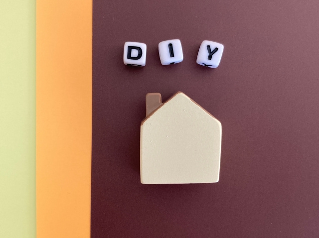 賃貸物件の収納力をDIYでアップ！ディアウォールの使い方をご...の画像
