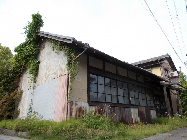 空き家における火災の原因や対策とは？持ち主の責任も解説！の画像