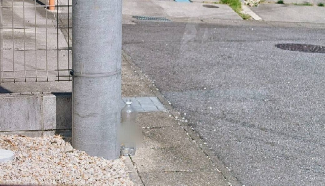 土地のなかに邪魔な電柱がある！移設可能なケースや費用について...の画像