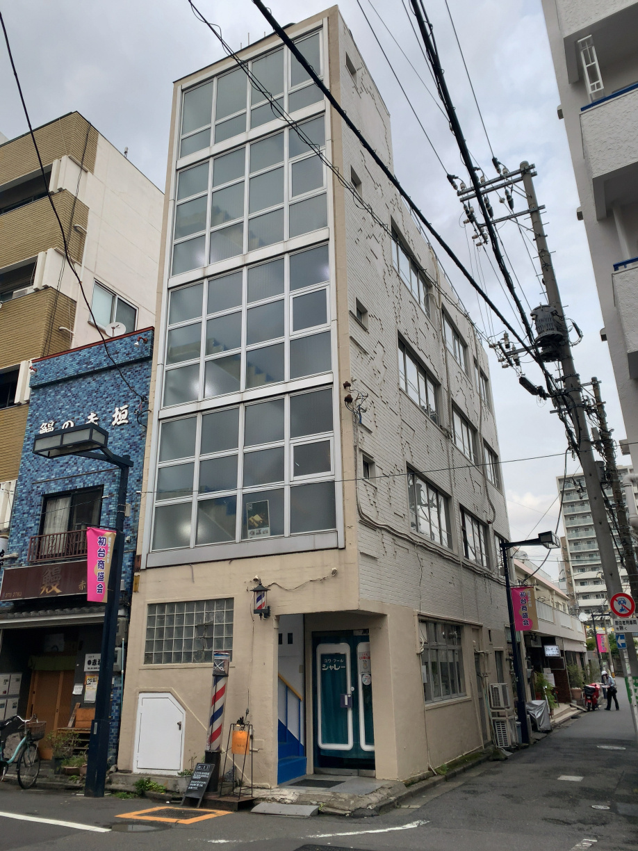 初台駅徒歩1分の売りビルの画像