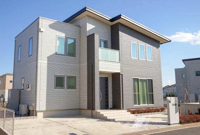 【2026年版】平屋・2階建てそれぞれに向いている世帯は？メ...の画像