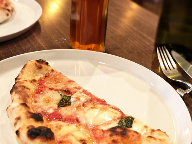 今治市にある「Pizzeria Austro」とは？特徴もご...の画像