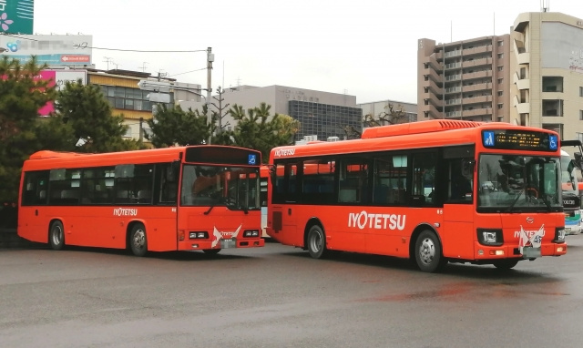 松山市内は電車だけじゃなくてバスももっと利用すると便利な地域...の画像
